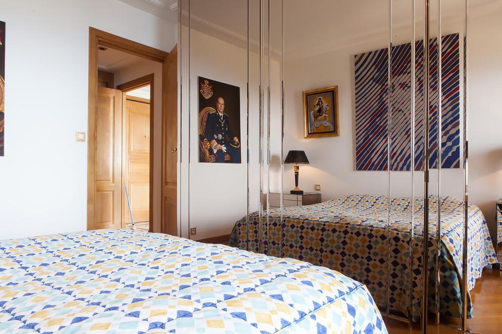 Appartamento Sunny Panoramic Balcony Èze Esterno foto