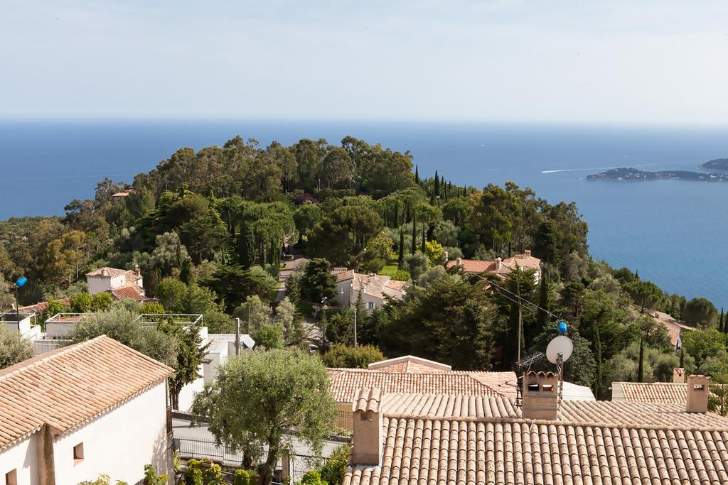 Appartamento Sunny Panoramic Balcony Èze Esterno foto